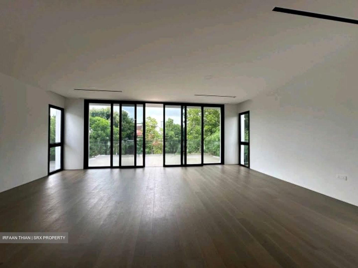 Grove Avenue (D10), Semi-Detached #576793191